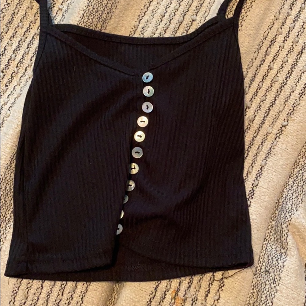 Black cropped tank top